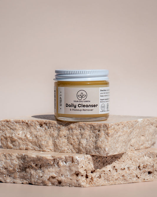 Discover-the-Ultimate-Oil-Cleanser-for-that-Dewy-Glow Only Earth